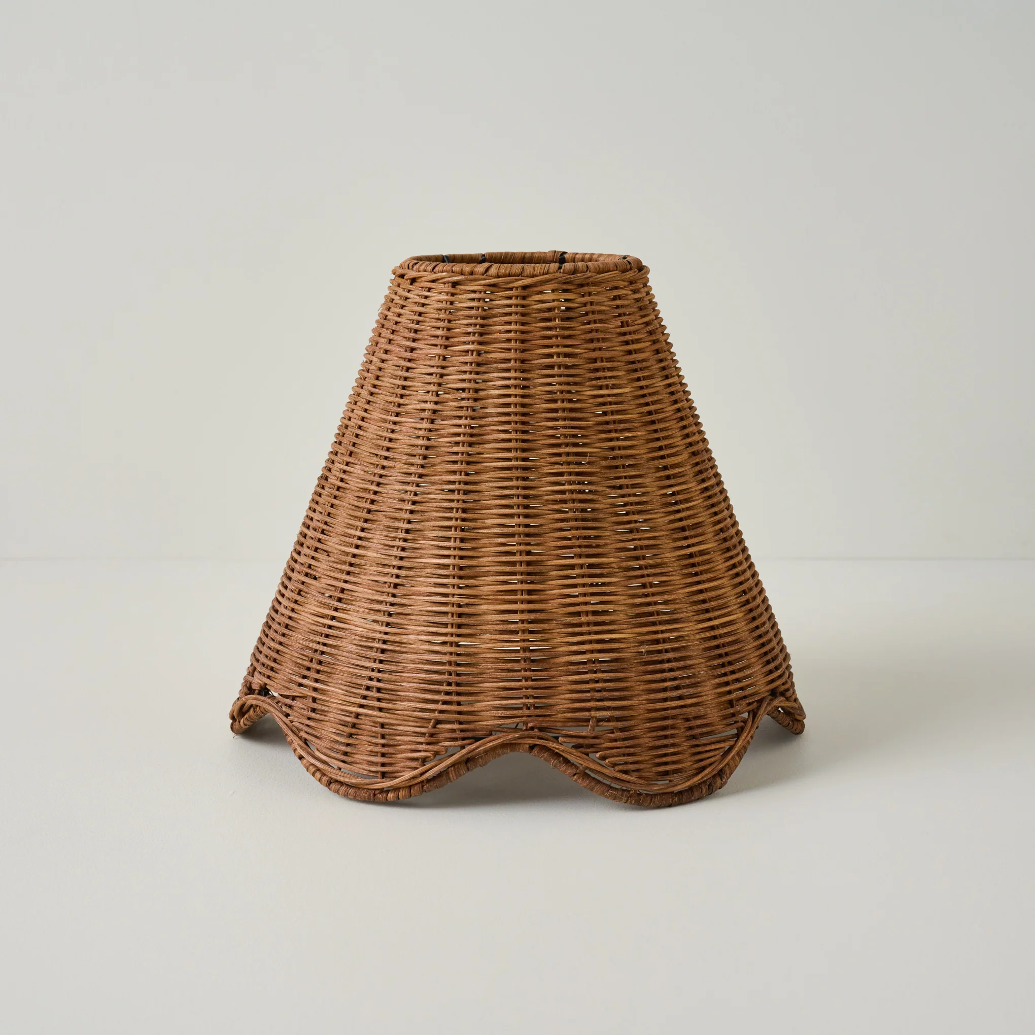 Rattan Scallop Shade