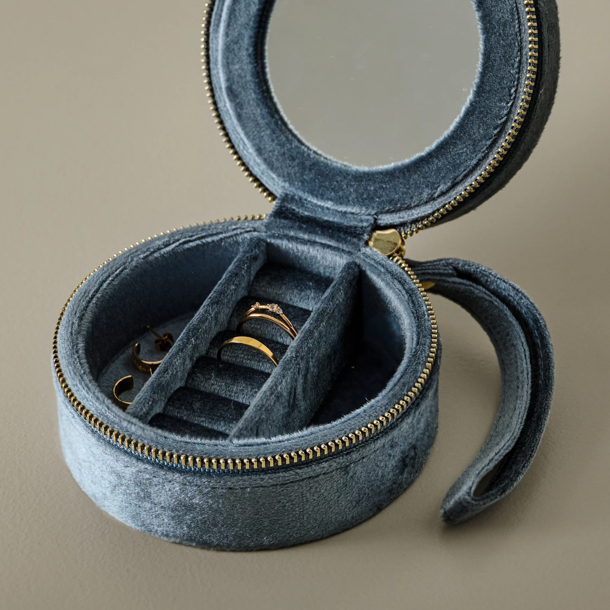 Velvet Stone Jewelry Travel Case
