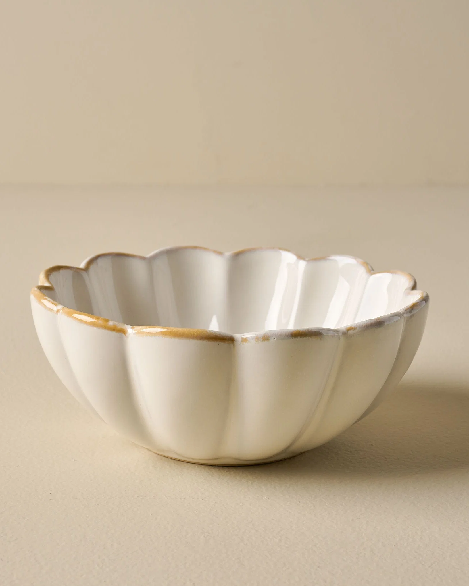 Cream Scalloped Cereal Bowl