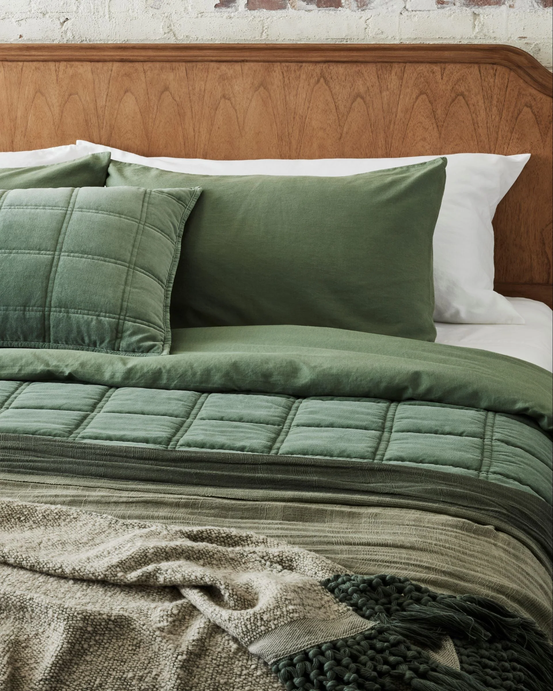 Weekend Velvet Quilt - Dusty Green