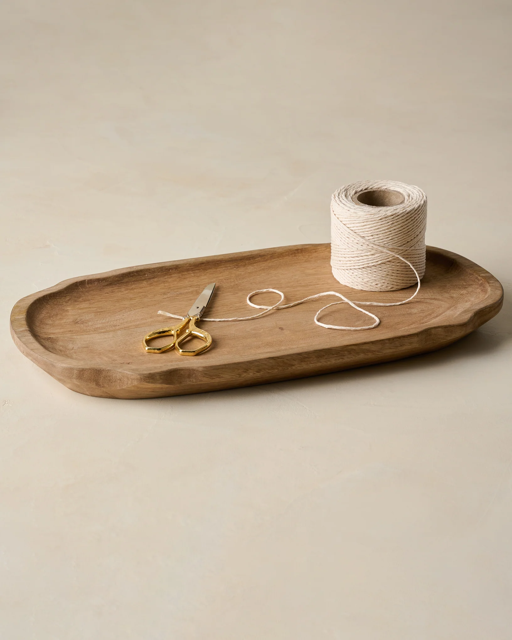 Small Brigitte Fluted Edge Wood Tray