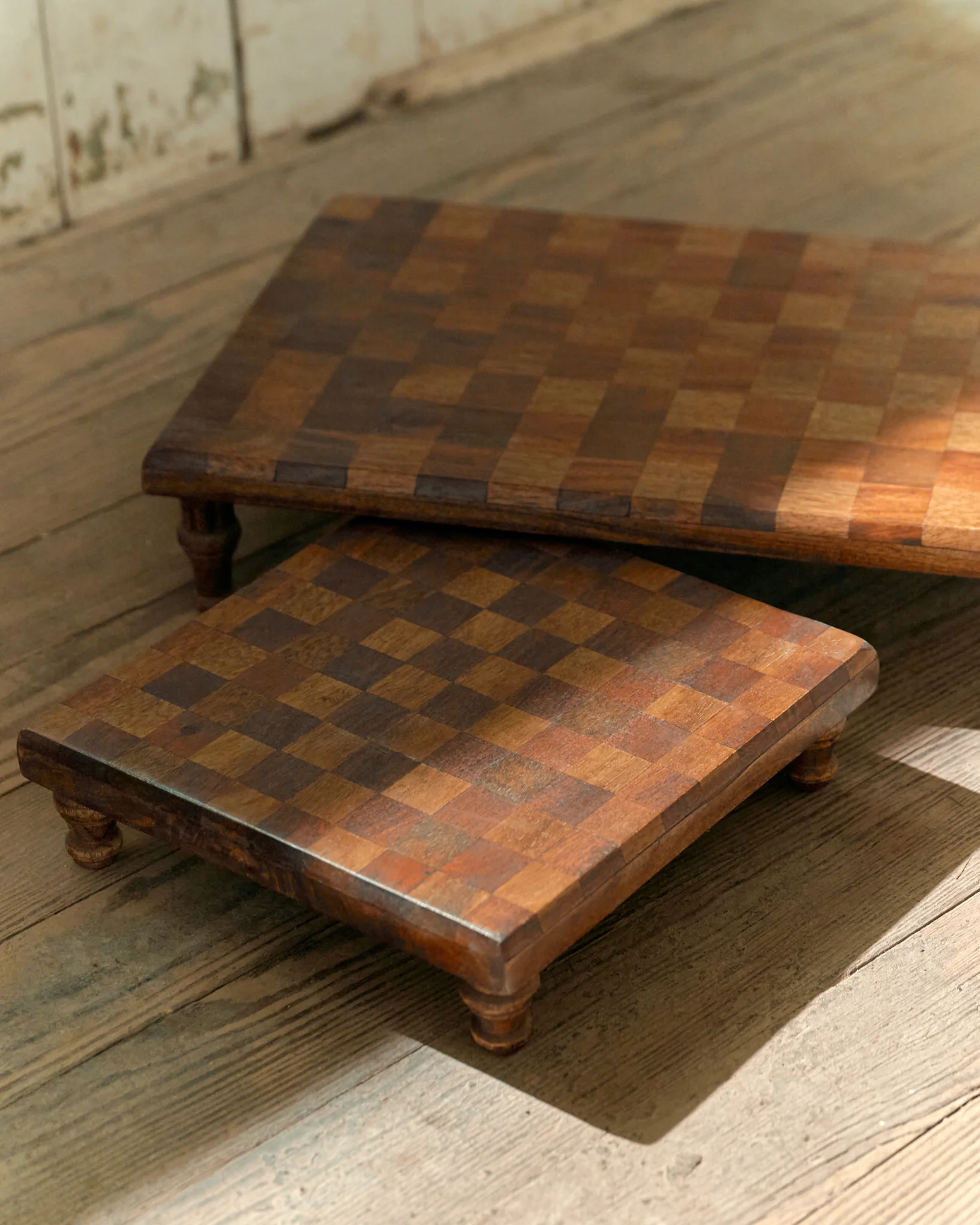 Checkered Wood Riser