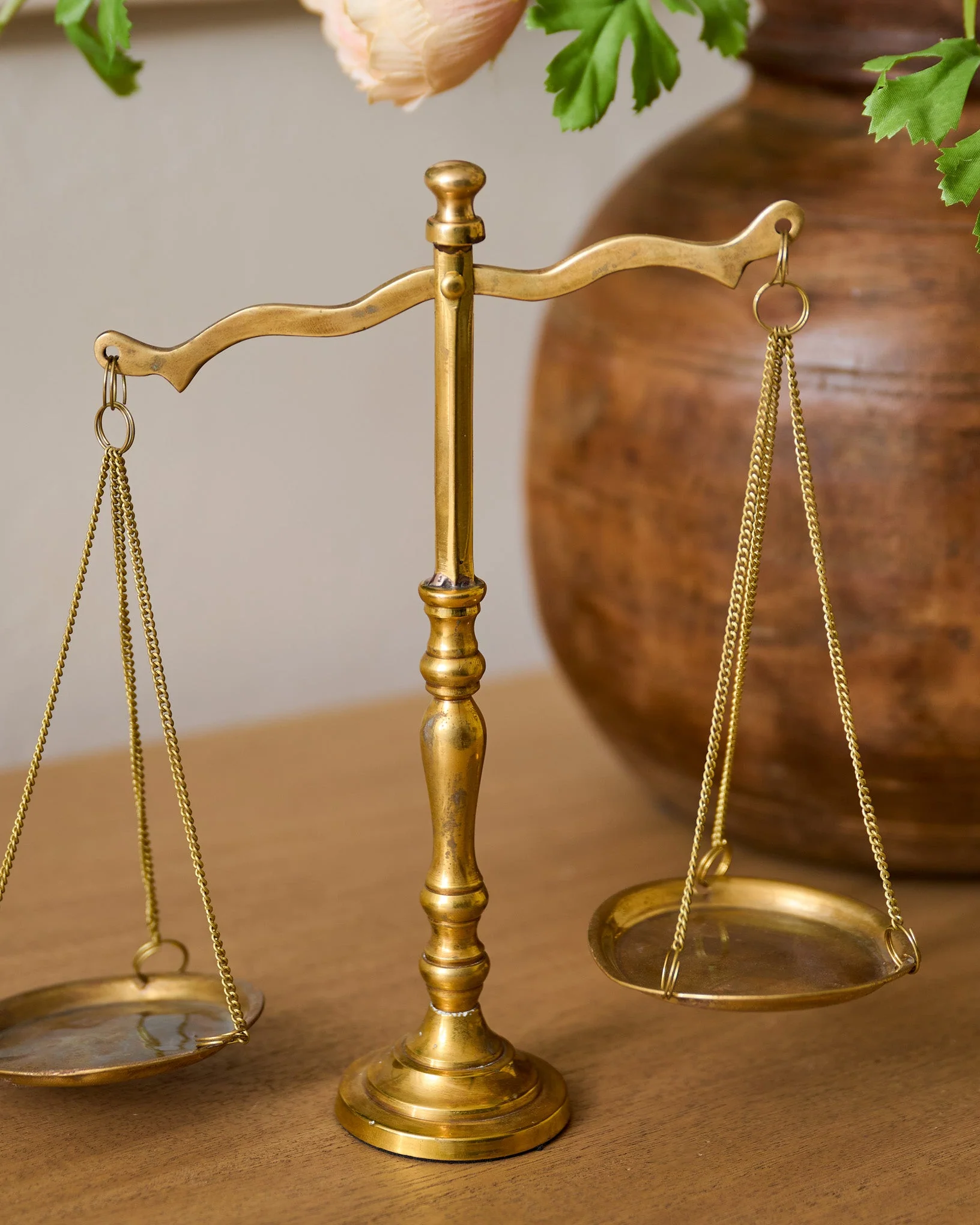Solid Brass Bookshelf Scale