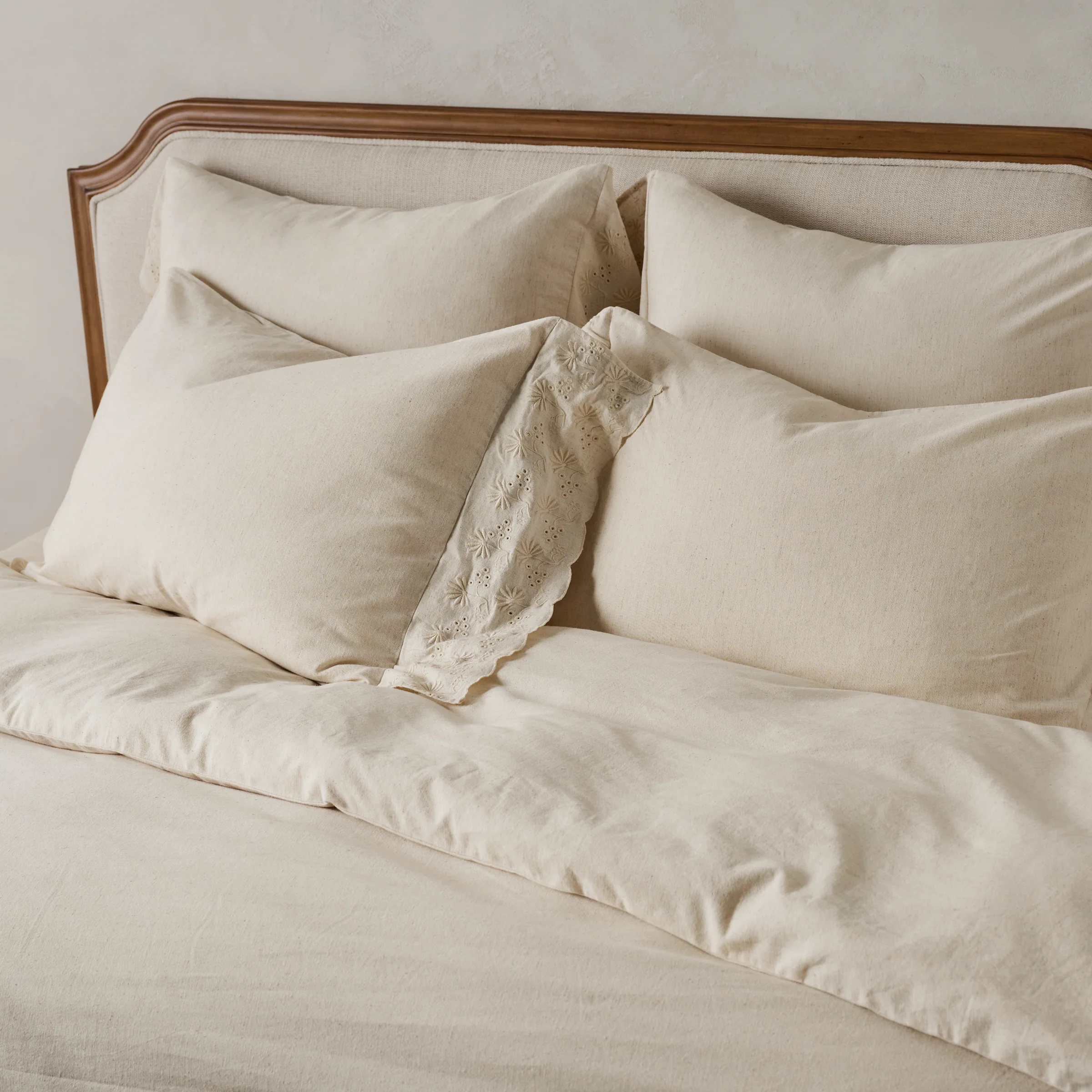 Natural Clara Eyelet Flange Duvet + Sham Set (King)