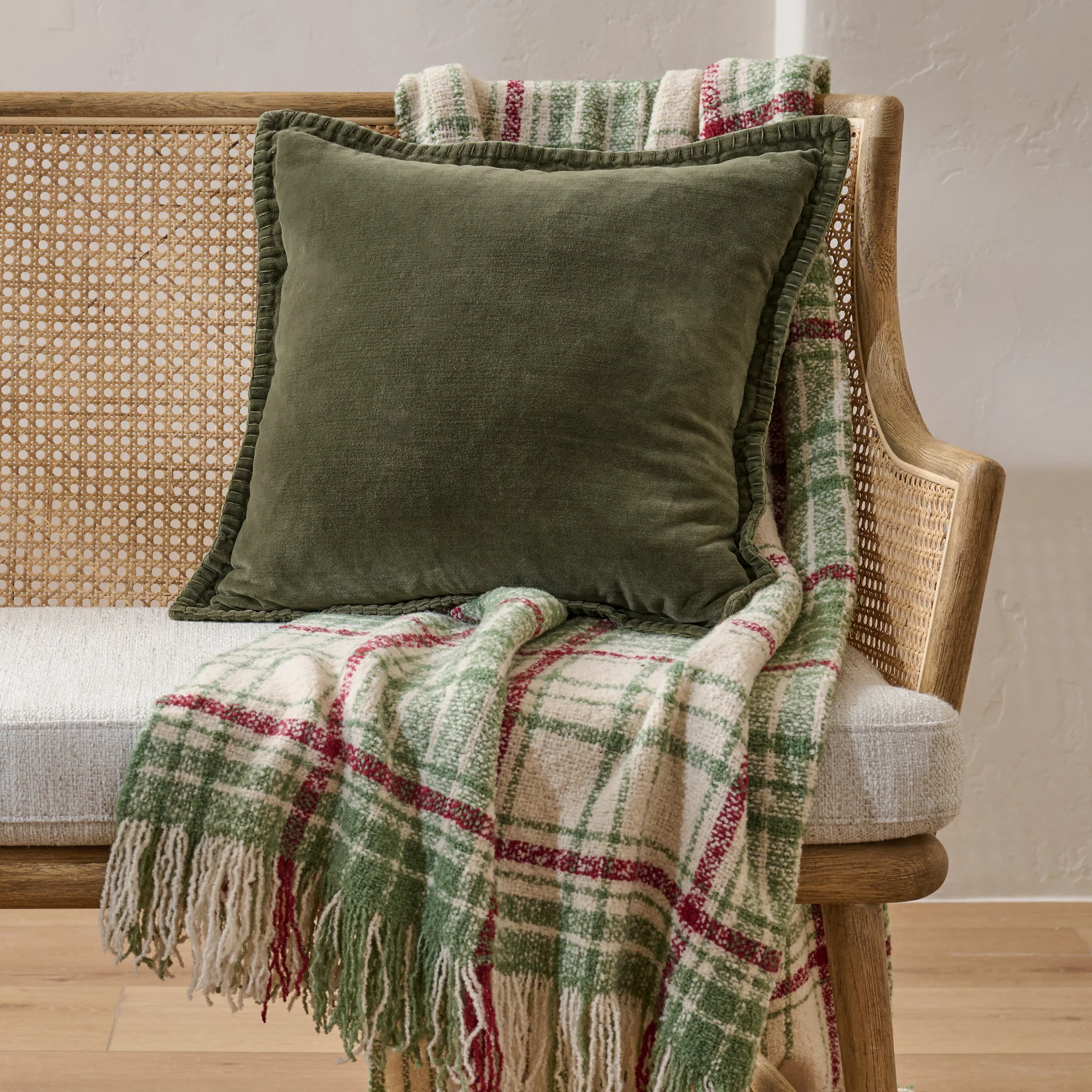 Townes Winter Moss Pillow