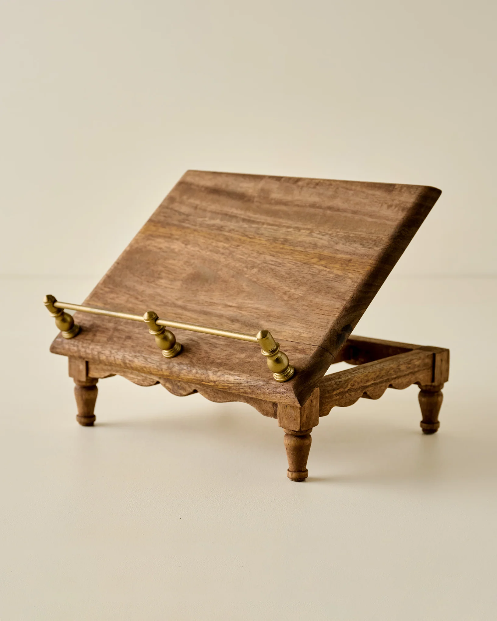 Vintage-Inspired Cookbook Holder + Riser