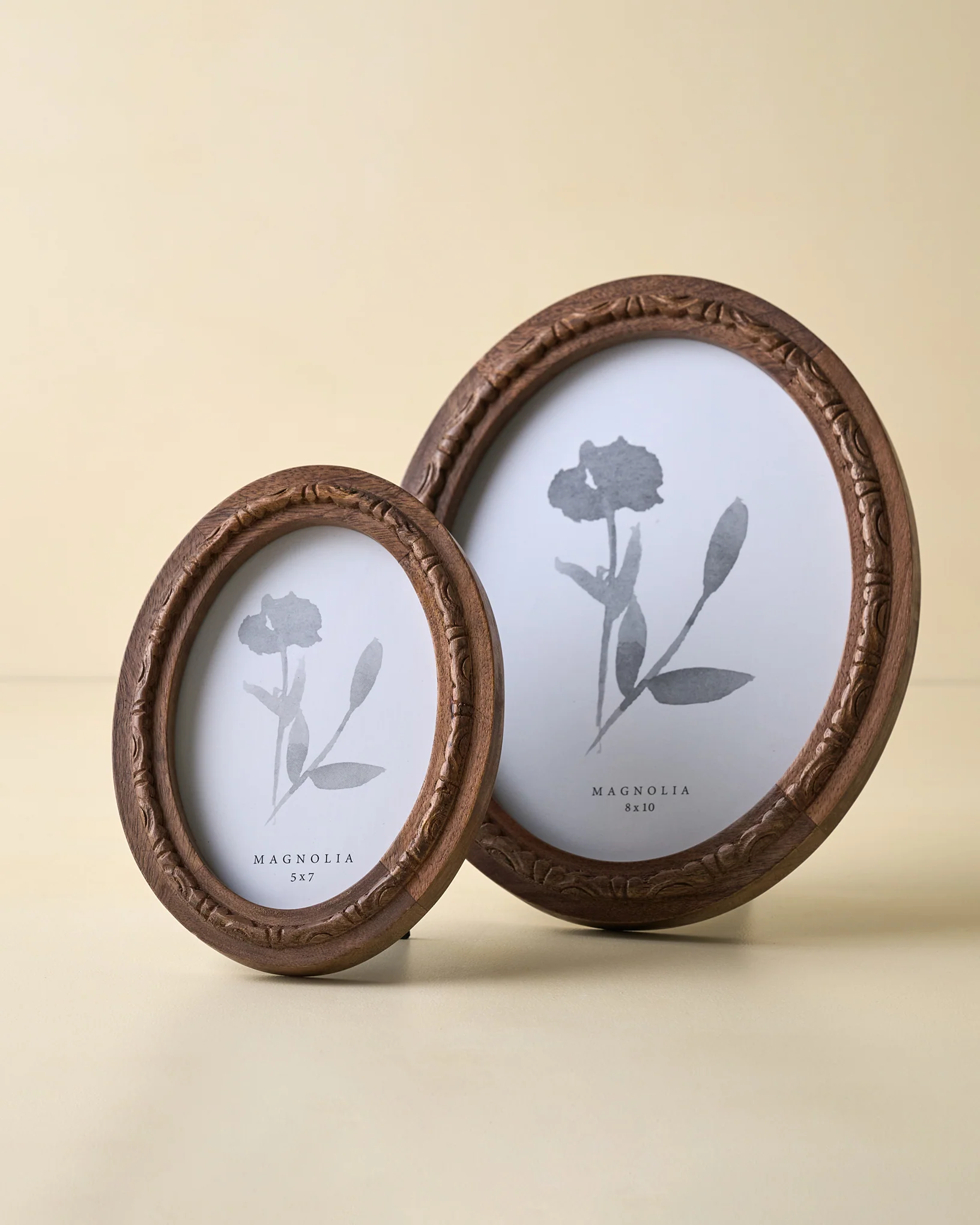 Caroline Carved Wood Oval Photo Frame