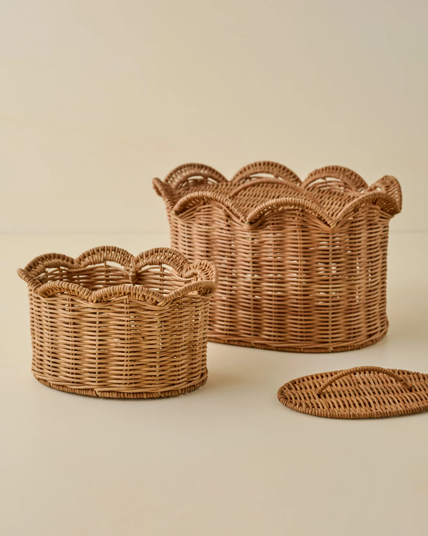 Lauren Scalloped Woven Canister