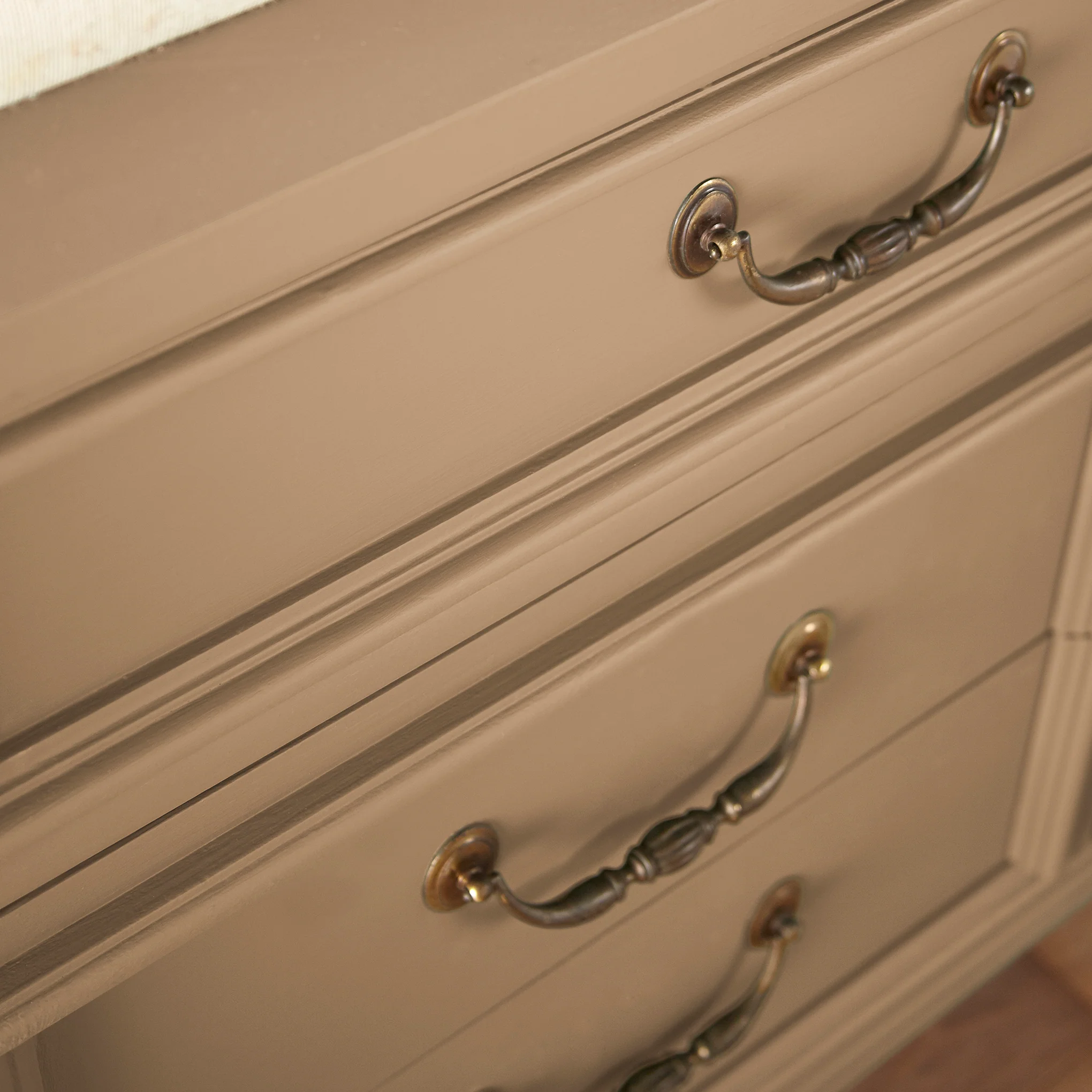 Vintage Crown - Trim, Door, + Cabinetry Paint - Image 5