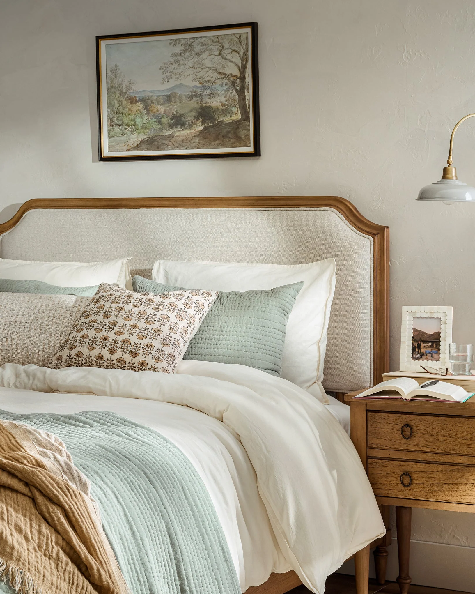 Corinne Queen and King Linen Upholstered Bed Frame with Headboard