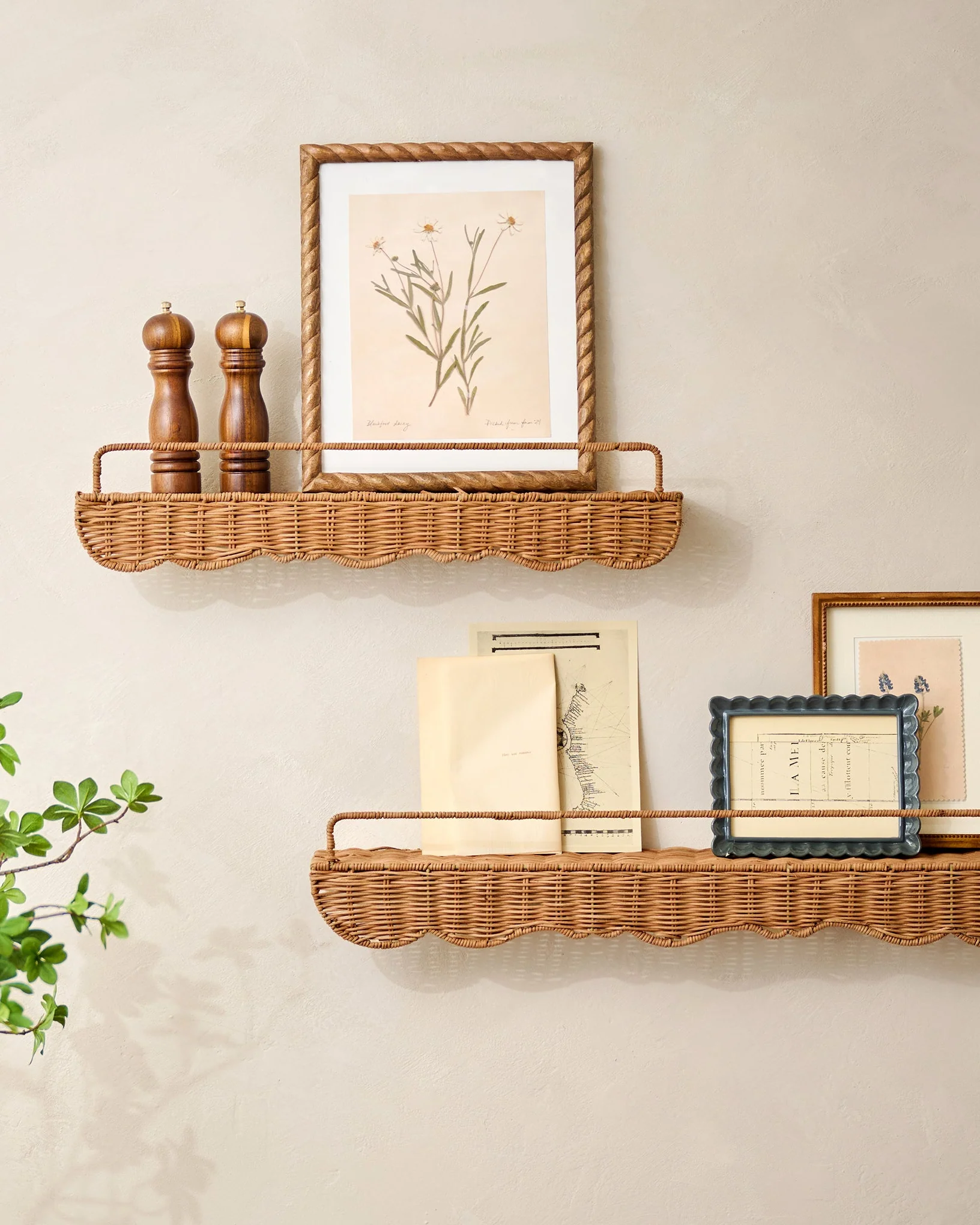 Robin Woven Rattan Picture Ledge