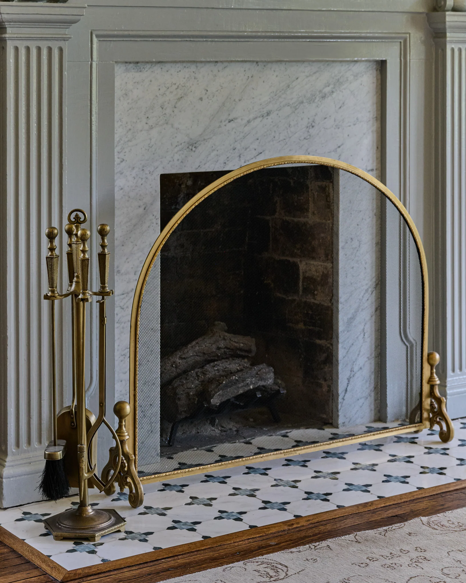 Vienna Arched Fireplace Screen