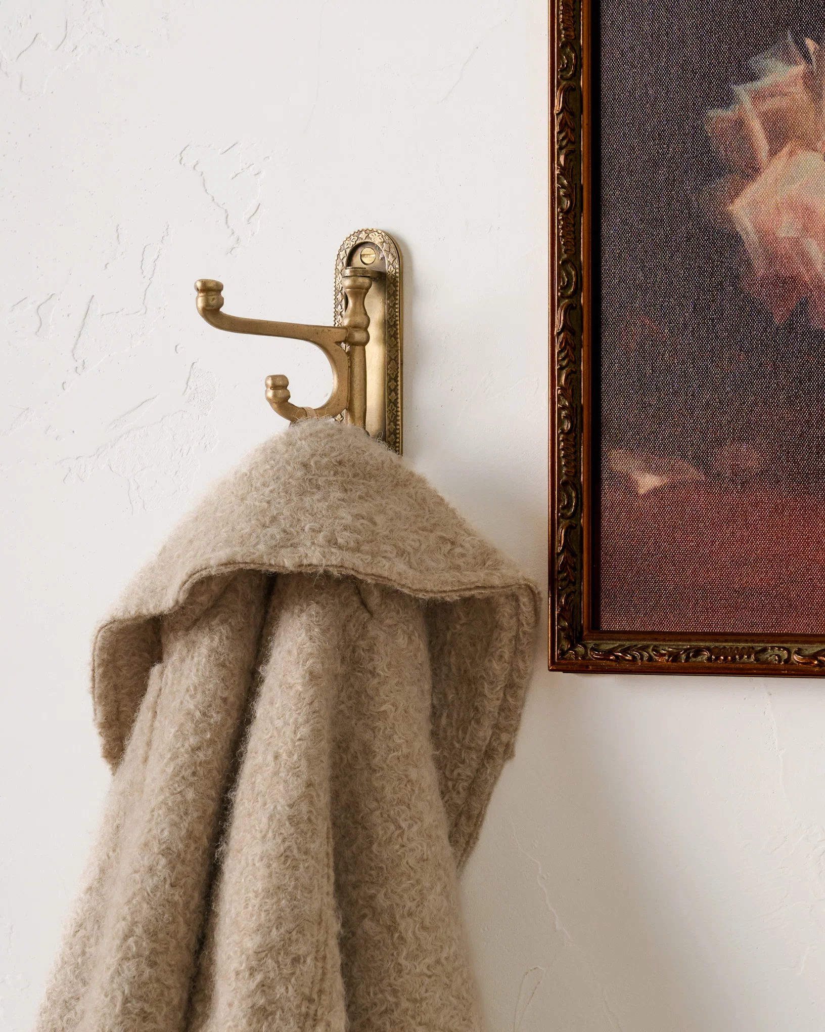 Vienna Swivel Single Hook