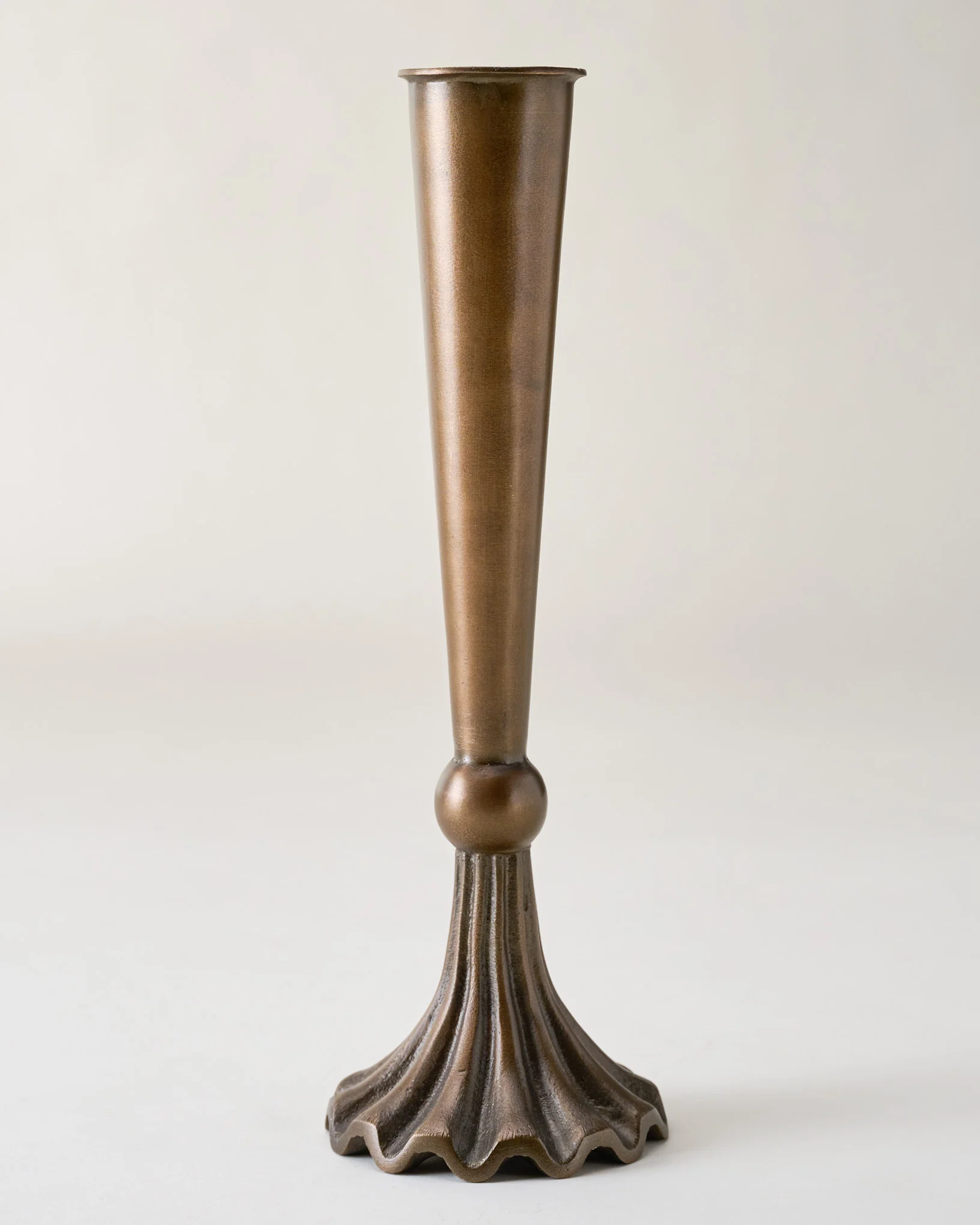 Hayes Scalloped Base Vase