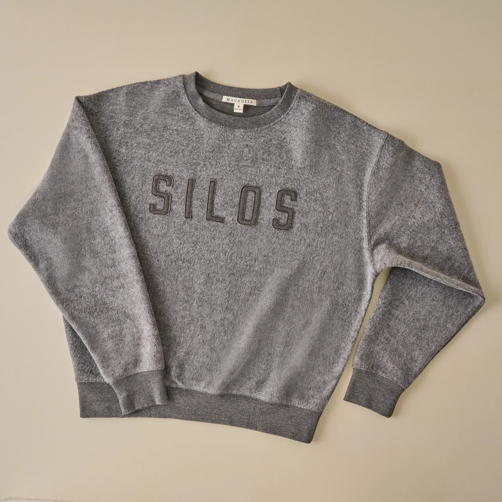 Silos Applique Charcoal Cozy Fleece