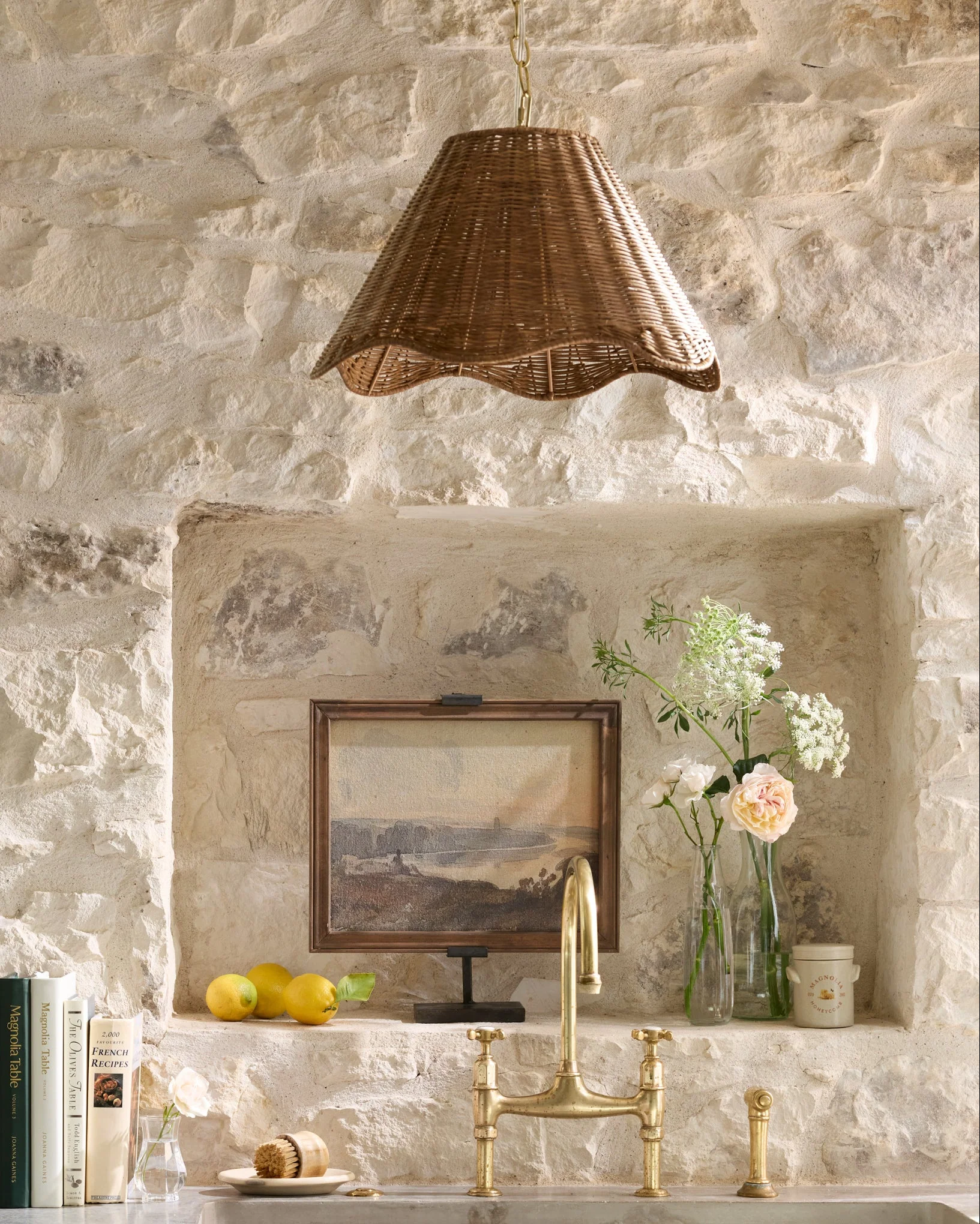 Lucinda Rattan Scallop Pendant (14"-17")
